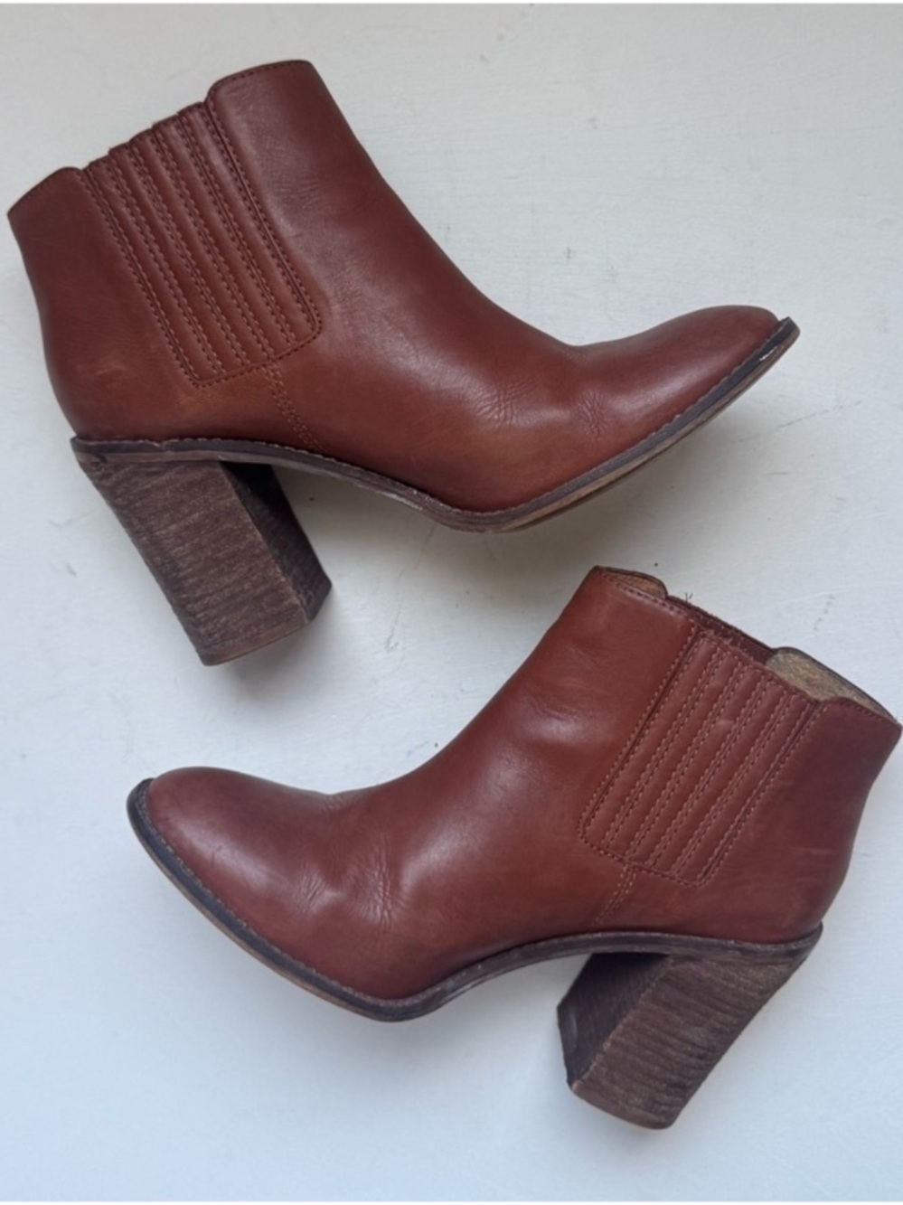 Madewell Ryan Chelsea Boots